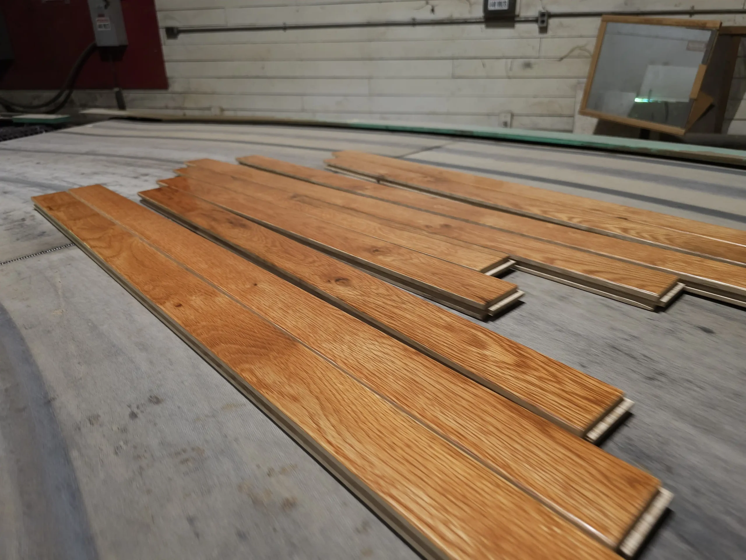 THF-Prefinished Flooring Manufacturing (45)